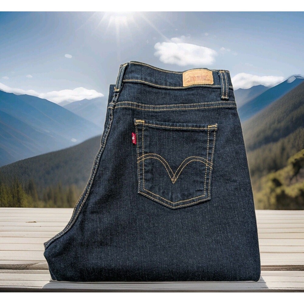 LEVIS 512 PERFECTLY SLIMMING BOOT CUT DARK WASH WOMEN'S SIZE 12 S/C- 31x30 EUC